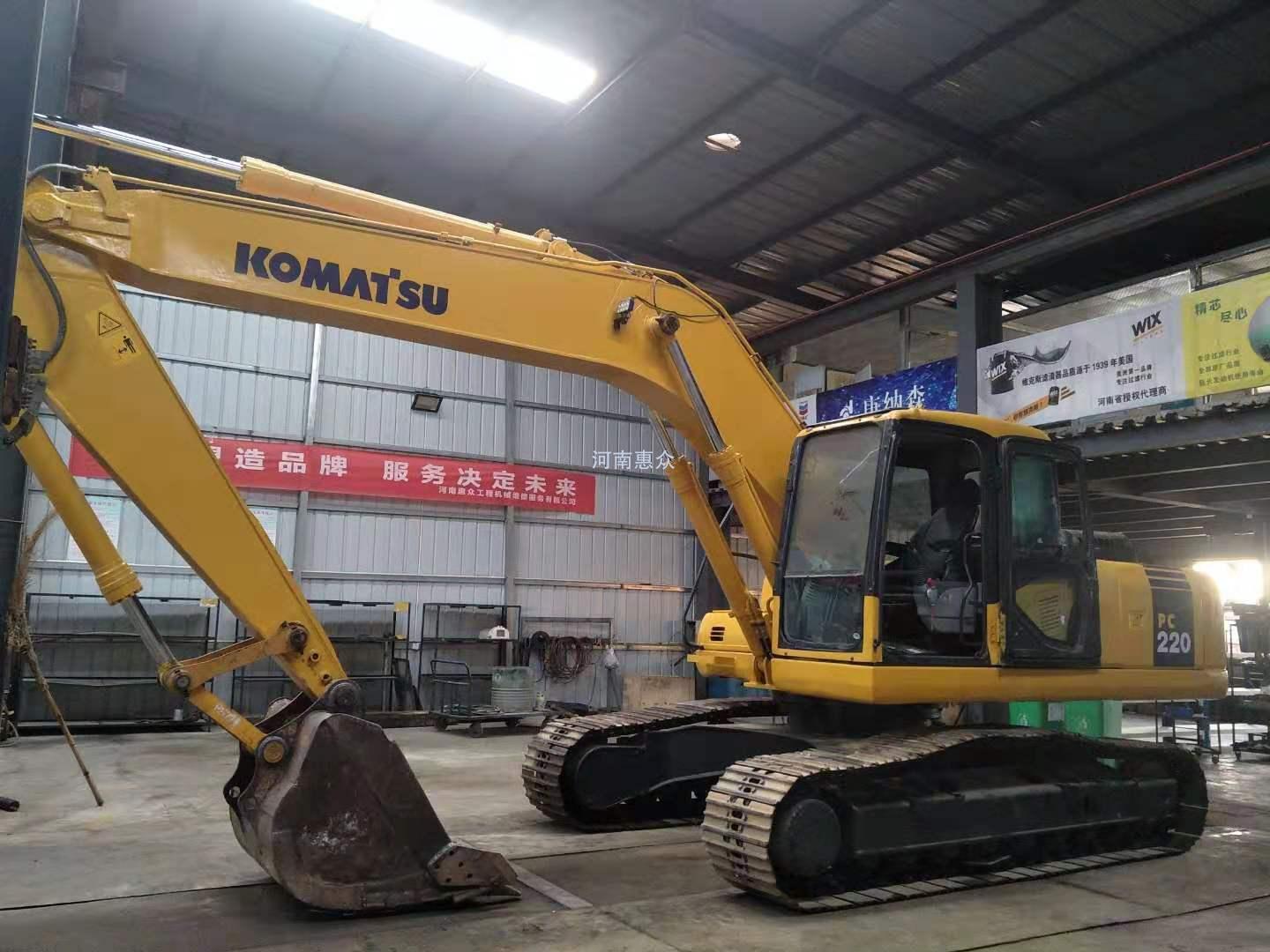 ������PC220-7